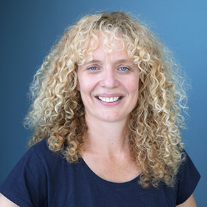 Portraitfoto von Dr. Nicole Kube.