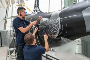 Beklebung des Orca-Modells 
