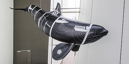 Maori-Orca im OZEANEUM